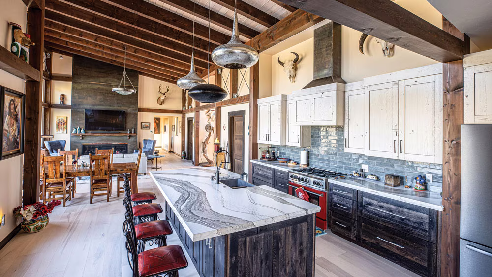 Canadian-Timberframes---Cody-Ranch---Kitchen_11868_2023-04-25_15-06
