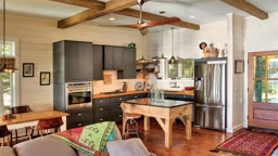 lands-end-kitchen-7252_11868_2025-05-08_13-15